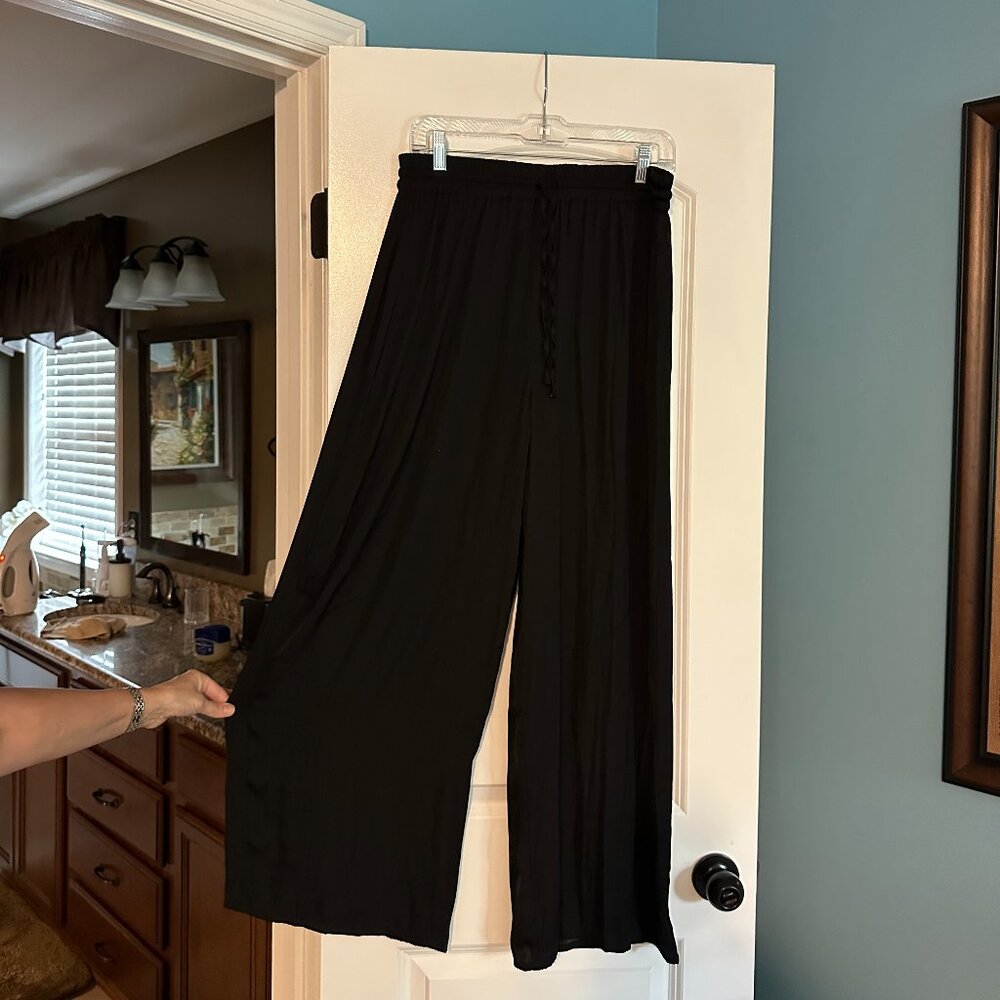 NWT Rachel Roy Black Flowy Pants M